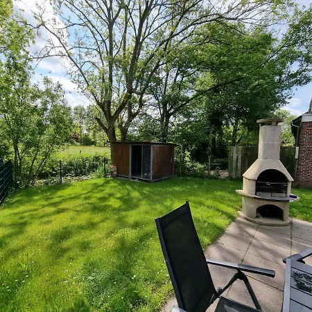 Holiday home Steuerbord Im Bootshaus Nessmersiel