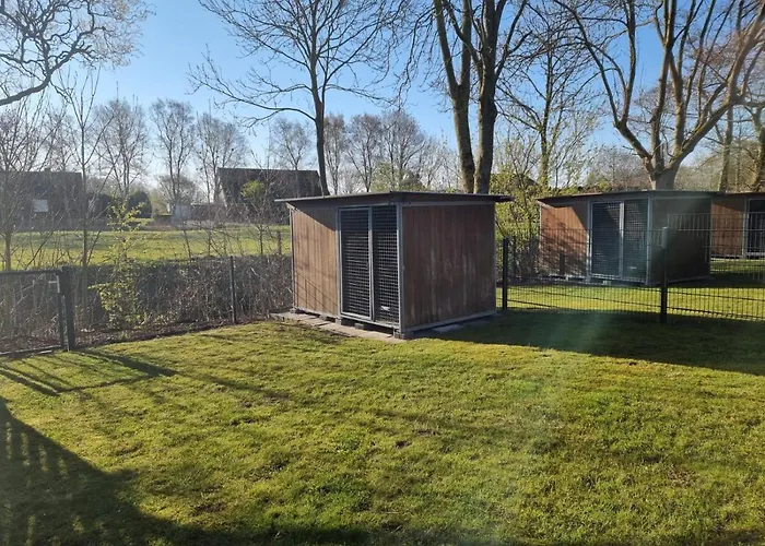 Steuerbord Im Bootshaus Neßmersiel